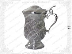 Пивная кружка с крышкой